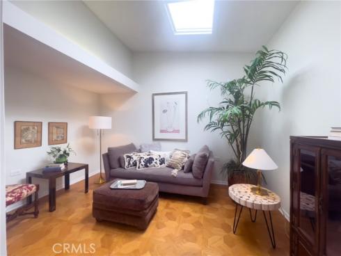 1710 Interlachen 40G RoadM12, Seal Beach, CA