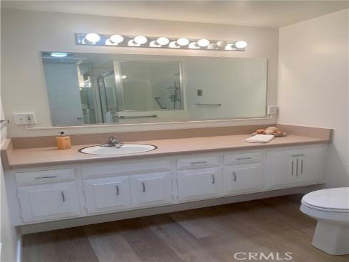 1871 Golden Rain Rd, M14-26h , Seal Beach, CA