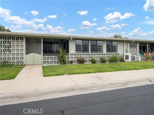 1670 Interlachen 43J Road, Seal Beach, CA