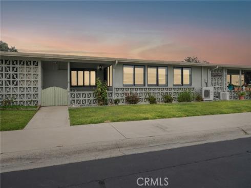1670 Interlachen 43J Road, Seal Beach, CA
