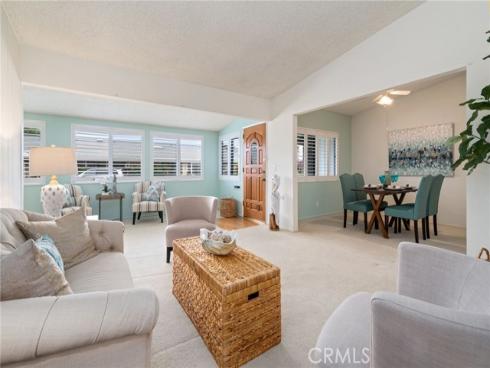 1670 Interlachen 43J Road, Seal Beach, CA