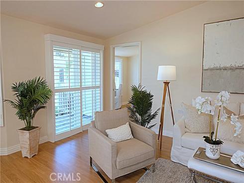 1681 Tam O'shanter 10C M12 Road, Seal Beach, CA