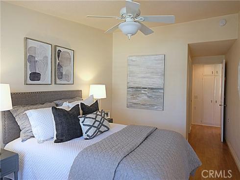 1681 Tam O'shanter 10C M12 Road, Seal Beach, CA