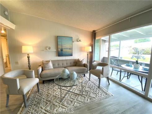 1441 Monterey Rd. M2-61j , Seal Beach, CA