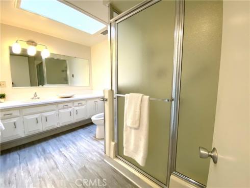 1441 Monterey Rd. M2-61j , Seal Beach, CA