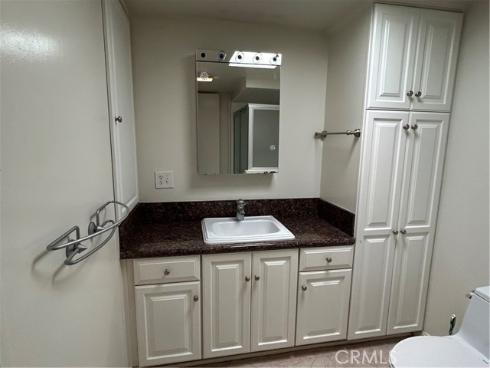 13881  Thunderbird  66H , Seal Beach, CA