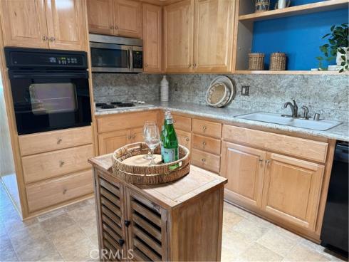 1540  Northwood Rd. 11-270l  , Seal Beach, CA