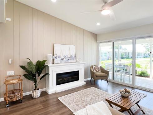 1533  Merion Way, M2-26d  , Seal Beach, CA