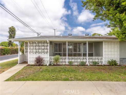 1462  Golden Rain  49 F  Road, Seal Beach, CA