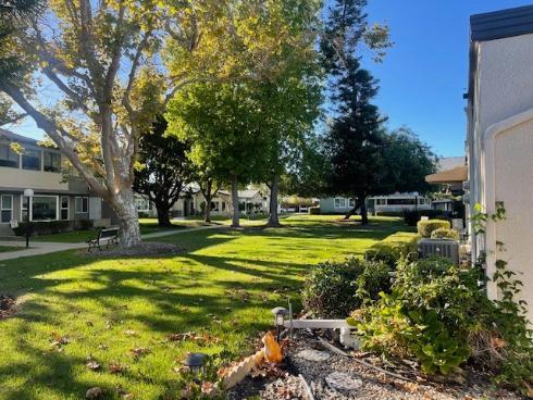 13360  Del Monte  2-B  Drive, Seal Beach, CA