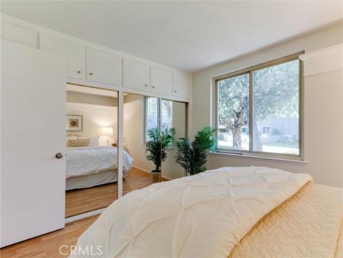 13360  Del Monte  2-B  Drive, Seal Beach, CA