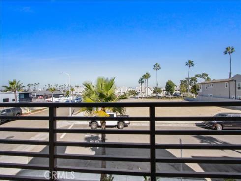 208  Ocean   Place, Seal Beach, CA