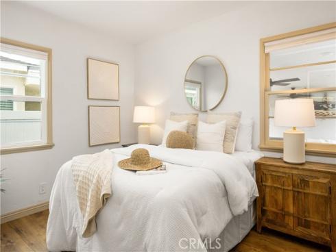 309  15th   Street, Seal Beach, CA