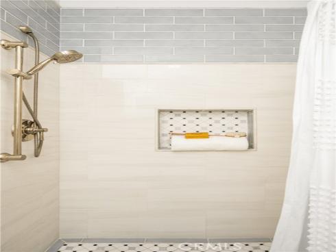 309  15th   Street, Seal Beach, CA