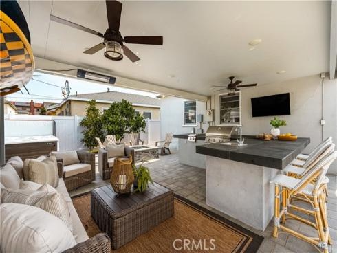 309  15th   Street, Seal Beach, CA