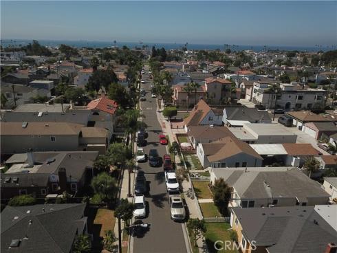 309  15th   Street, Seal Beach, CA