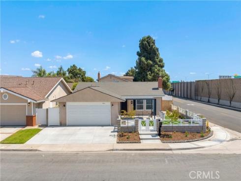 3520  Jasmin   Circle, Seal Beach, CA