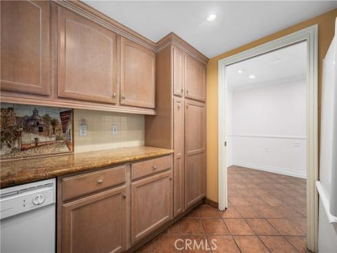 1920  Mckinney  17A  WayM-15, Seal Beach, CA