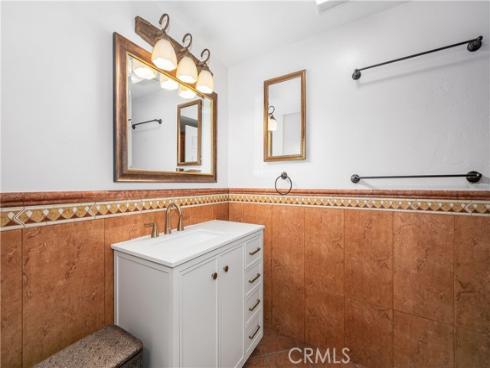 1920  Mckinney  17A  WayM-15, Seal Beach, CA