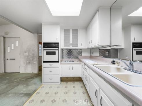 13361 El Dorado 201F Drive, Seal Beach, CA