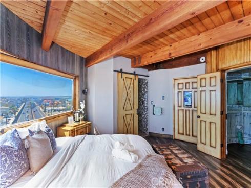 1  Anderson  , Seal Beach, CA