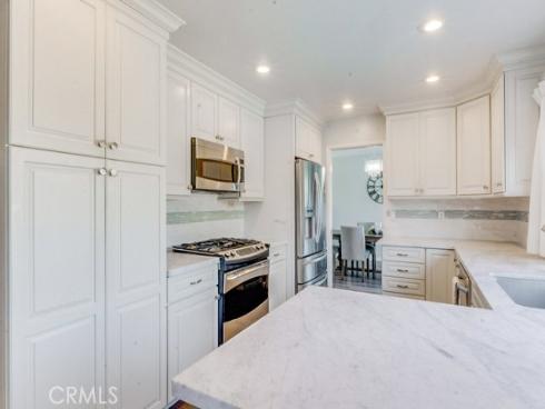 3560  Iris Cir  , Seal Beach, CA