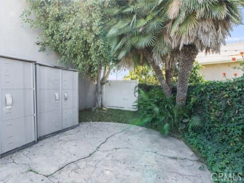 3560  Iris Cir  , Seal Beach, CA