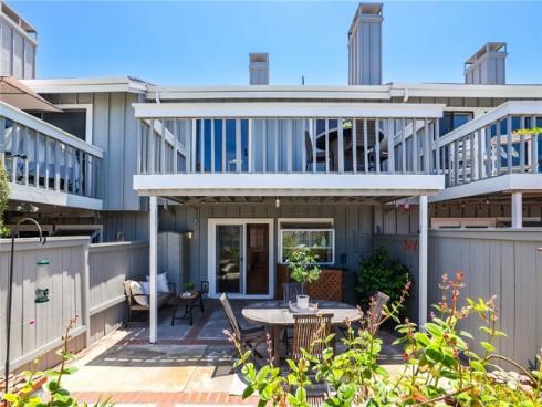 329 Regatta Way , Seal Beach, CA