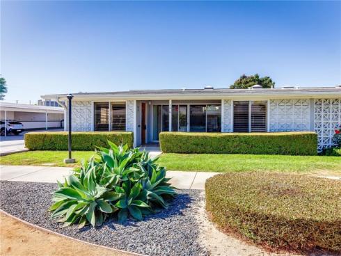 1661  Monterey  16-L  Road, Seal Beach, CA