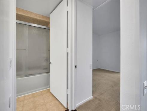 1641  Monterey Road  18H , Seal Beach, CA