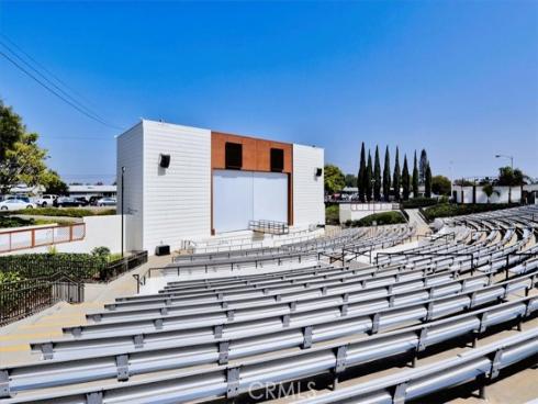 1641  Monterey Road  18H , Seal Beach, CA