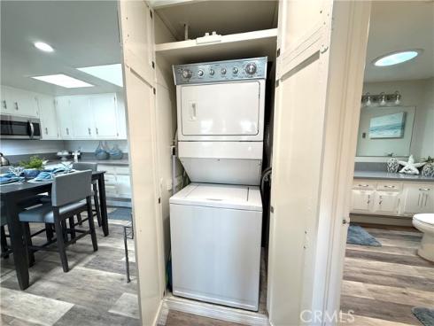 13040  Oak Hills  224D  Drive, Seal Beach, CA