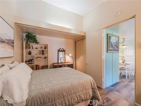 1681  Tam 0'shanter  10J M12  Road, Seal Beach, CA