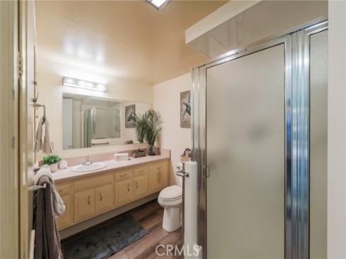 1681  Tam 0'shanter  10J M12  Road, Seal Beach, CA