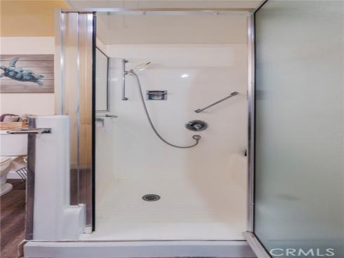 1681  Tam 0'shanter  10J M12  Road, Seal Beach, CA