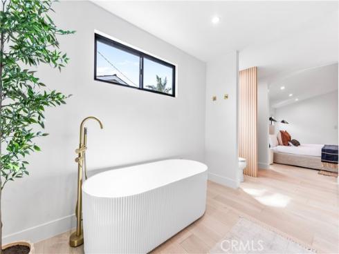 1729  Bayou   Way, Seal Beach, CA