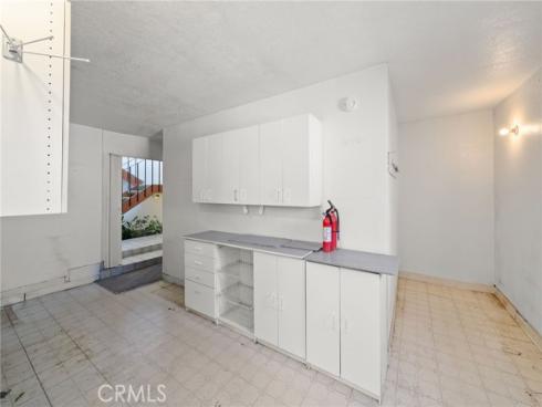 412  Emerald  , Seal Beach, CA