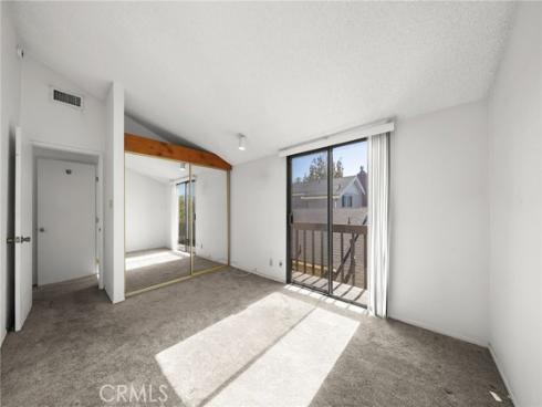 412  Emerald  , Seal Beach, CA