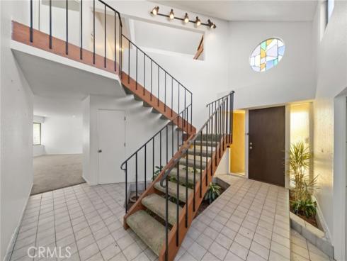 412  Emerald  , Seal Beach, CA