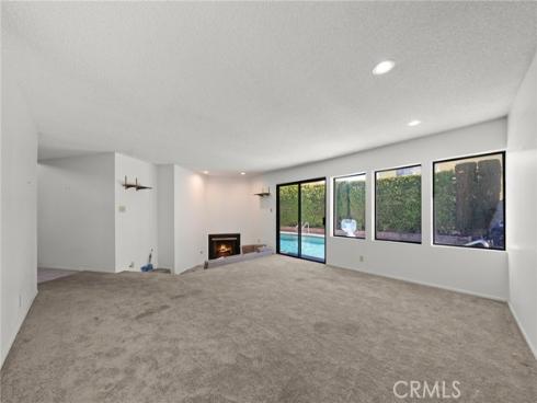 412  Emerald  , Seal Beach, CA