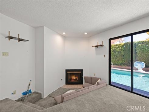 412  Emerald  , Seal Beach, CA