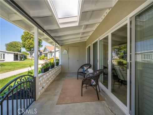1461  Monterey  28E , Seal Beach, CA