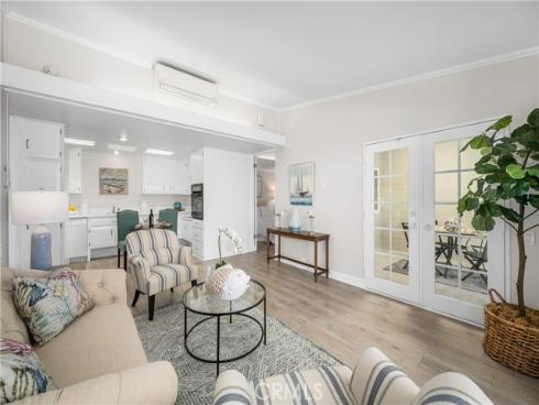 1461  Monterey  28E , Seal Beach, CA