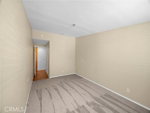 1660  Tam O'shanter  Mutual 14-5F  Road, Seal Beach, CA