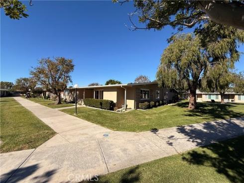 1300  Knollwood  41A  Road, Seal Beach, CA