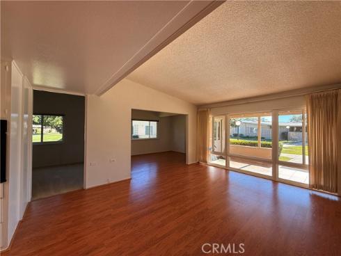 1300  Knollwood  41A  Road, Seal Beach, CA