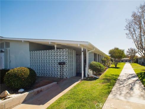1200  Canoe Brook Dr., M3-19f  , Seal Beach, CA