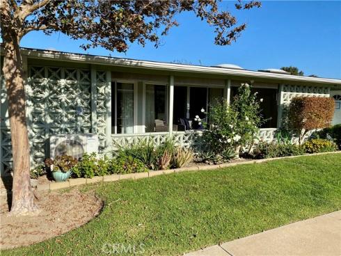 1241  Knollwood Rd, M4 46e  , Seal Beach, CA