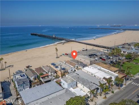 1003  Seal Way  , Seal Beach, CA