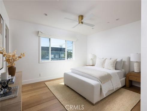 1230  Crystal Cove   Way, Seal Beach, CA